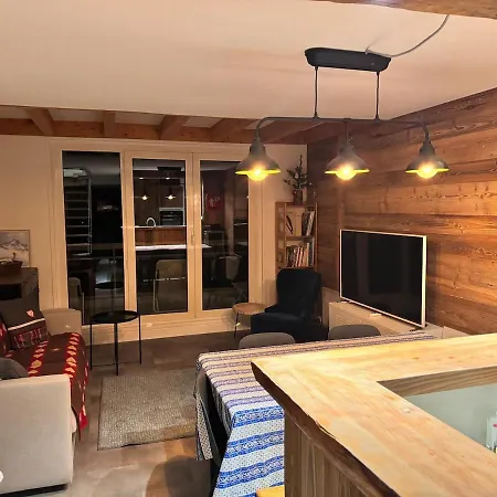 Le Nid Lumiere Apartment *